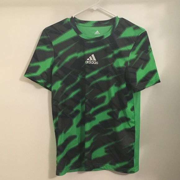 Adidas shirt - Picture 2 of 4
